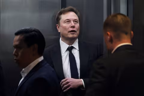 Luchas de poder, avaricia, guerra y ‘tecnofascismo’: la IA se quita la careta